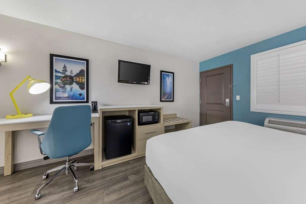 Hillstone Inn Tulare, Ascend Hotel Collection Номер фото